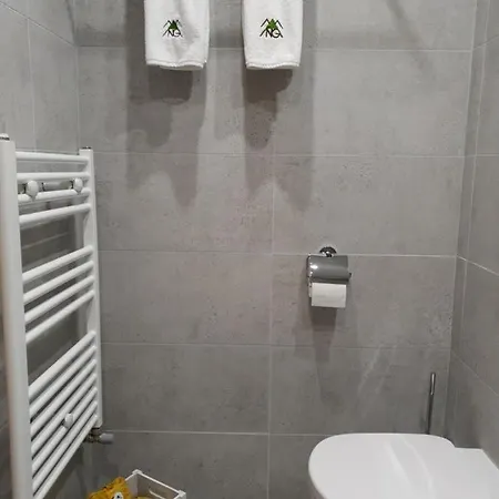 Pinewood Ang Luxurious A32 Apartamento