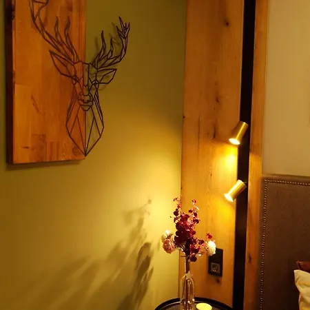 Pinewood Ang Luxurious A32 Boroveț