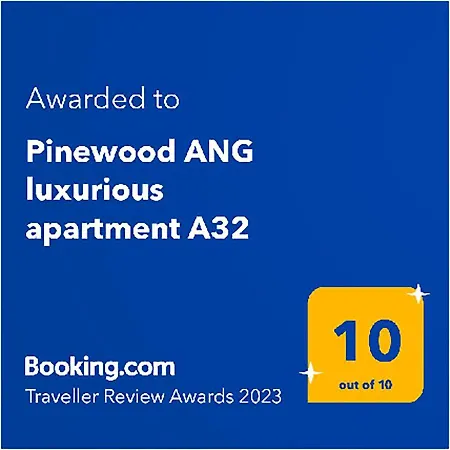Pinewood Ang Luxurious A32
