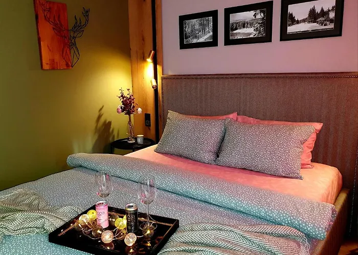 Pinewood Ang Luxurious A32 Apartament